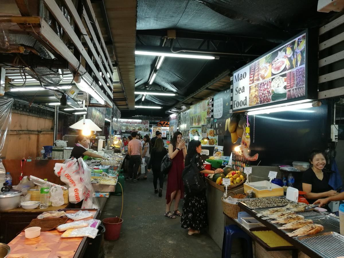بيت شباب The Hubitat Ban Khlong Nang Li المظهر الخارجي الصورة